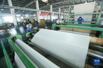 山東即墨 科技篷布闖市場，涂膜技術引領產業升級